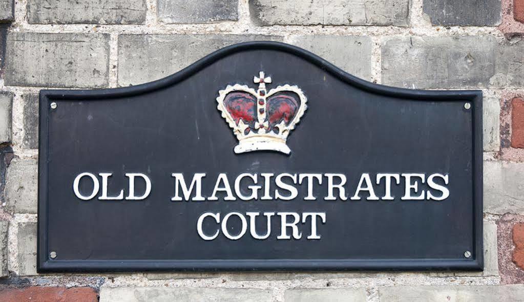 The Old Magistrates Court Bed & Breakfast Melbourn ภายนอก รูปภาพ